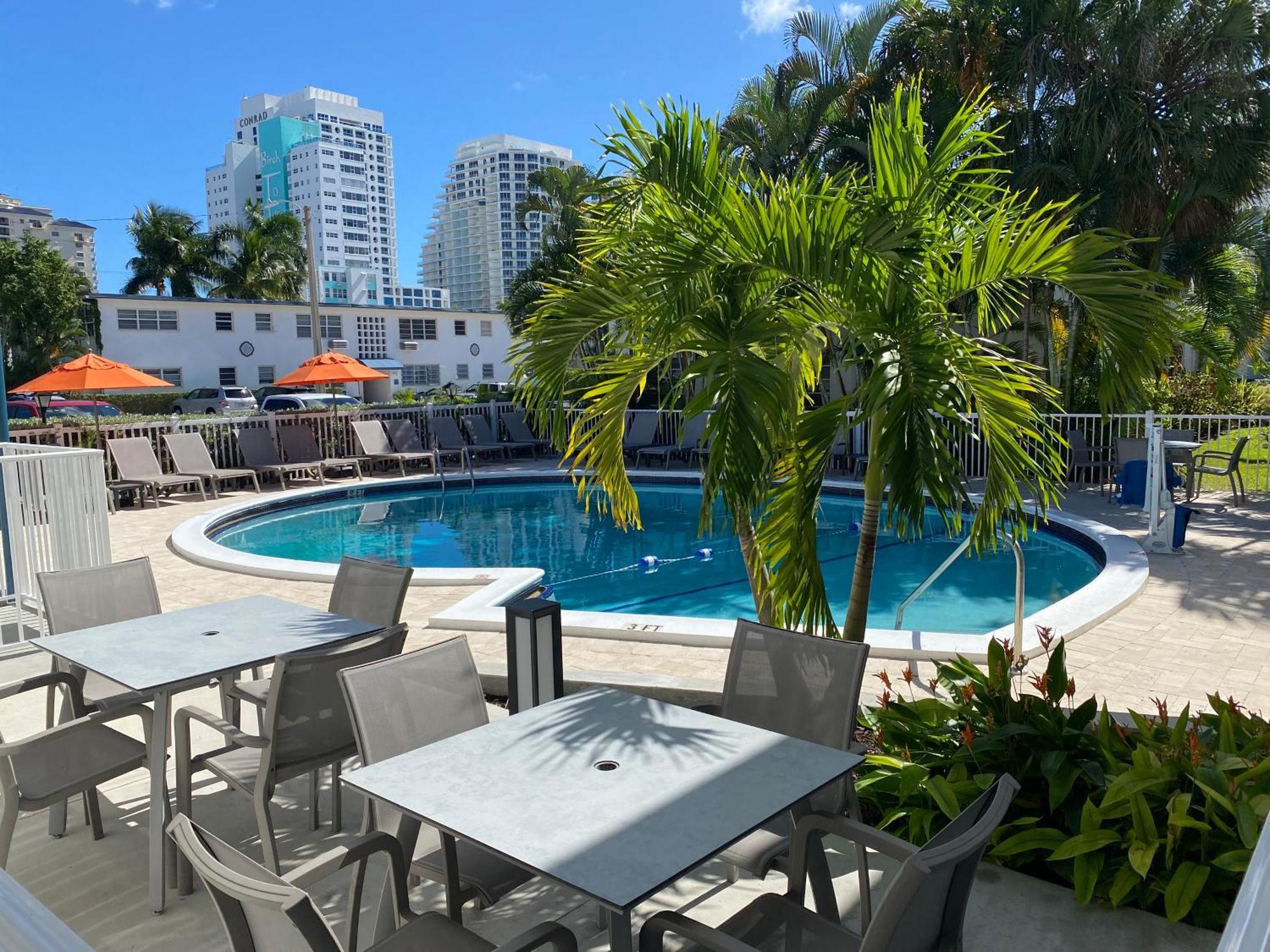 Rolo Beach Hotel Fort Lauderdale Bagian luar foto